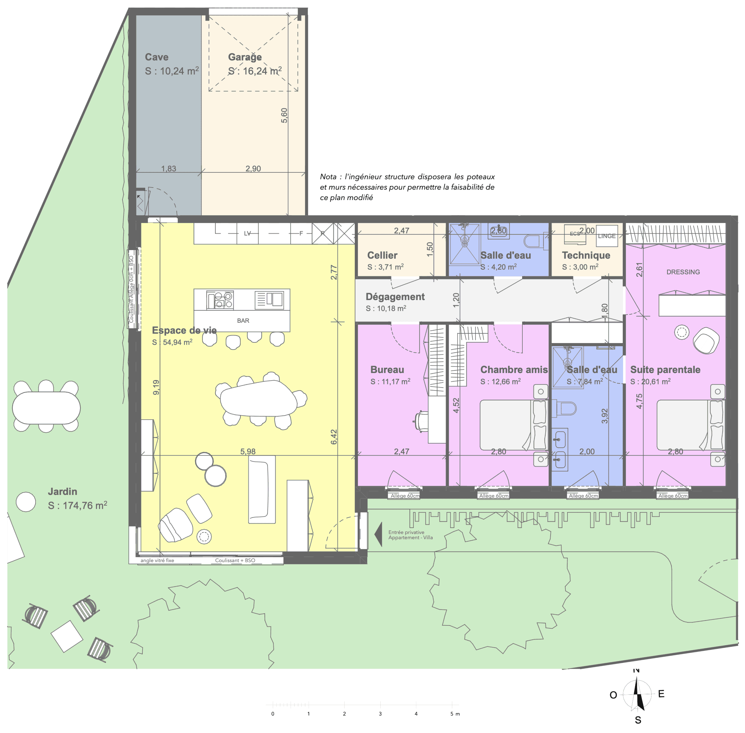 Plan d'étage d'une maison avec garage, cave, jardin et pièces principales.